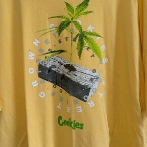 NWT 4X Cookies T-Shirt